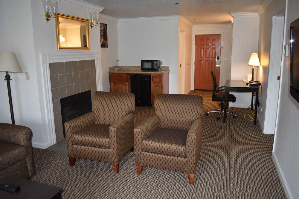 Best Western Colonial Inn Selma Esterno foto