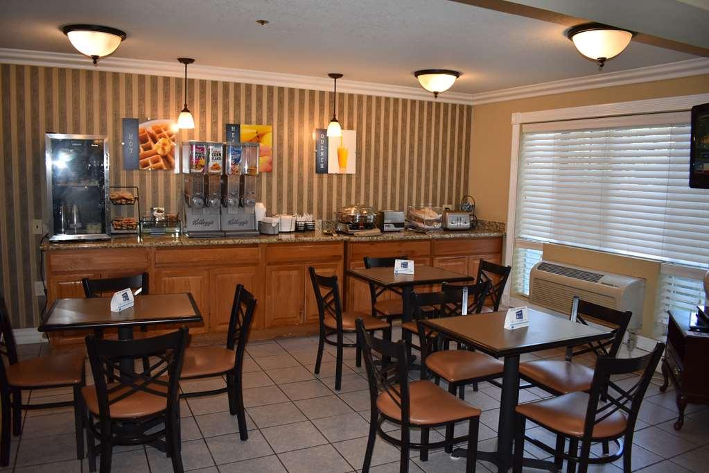 Best Western Colonial Inn Selma Esterno foto