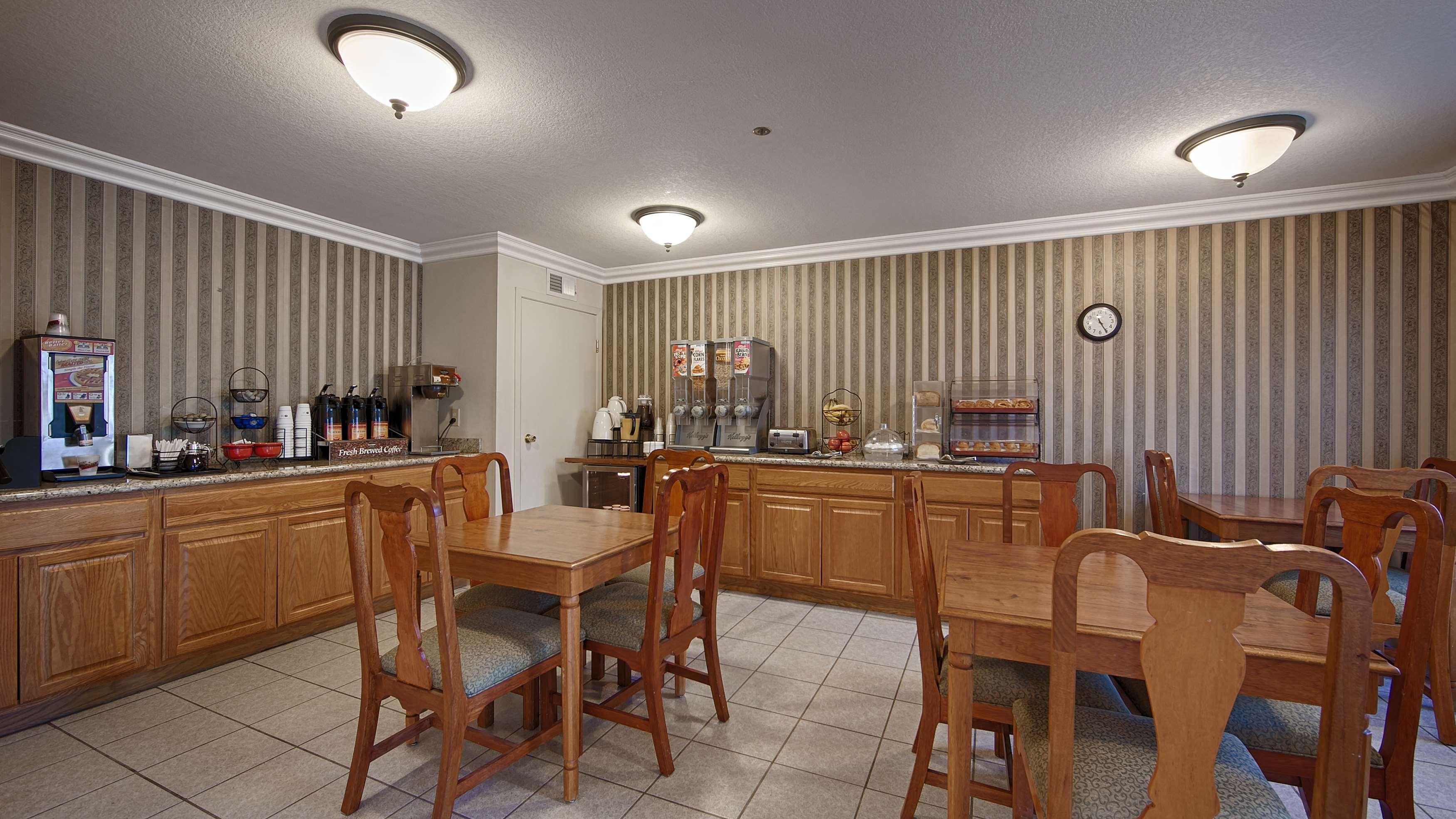 Best Western Colonial Inn Selma Esterno foto