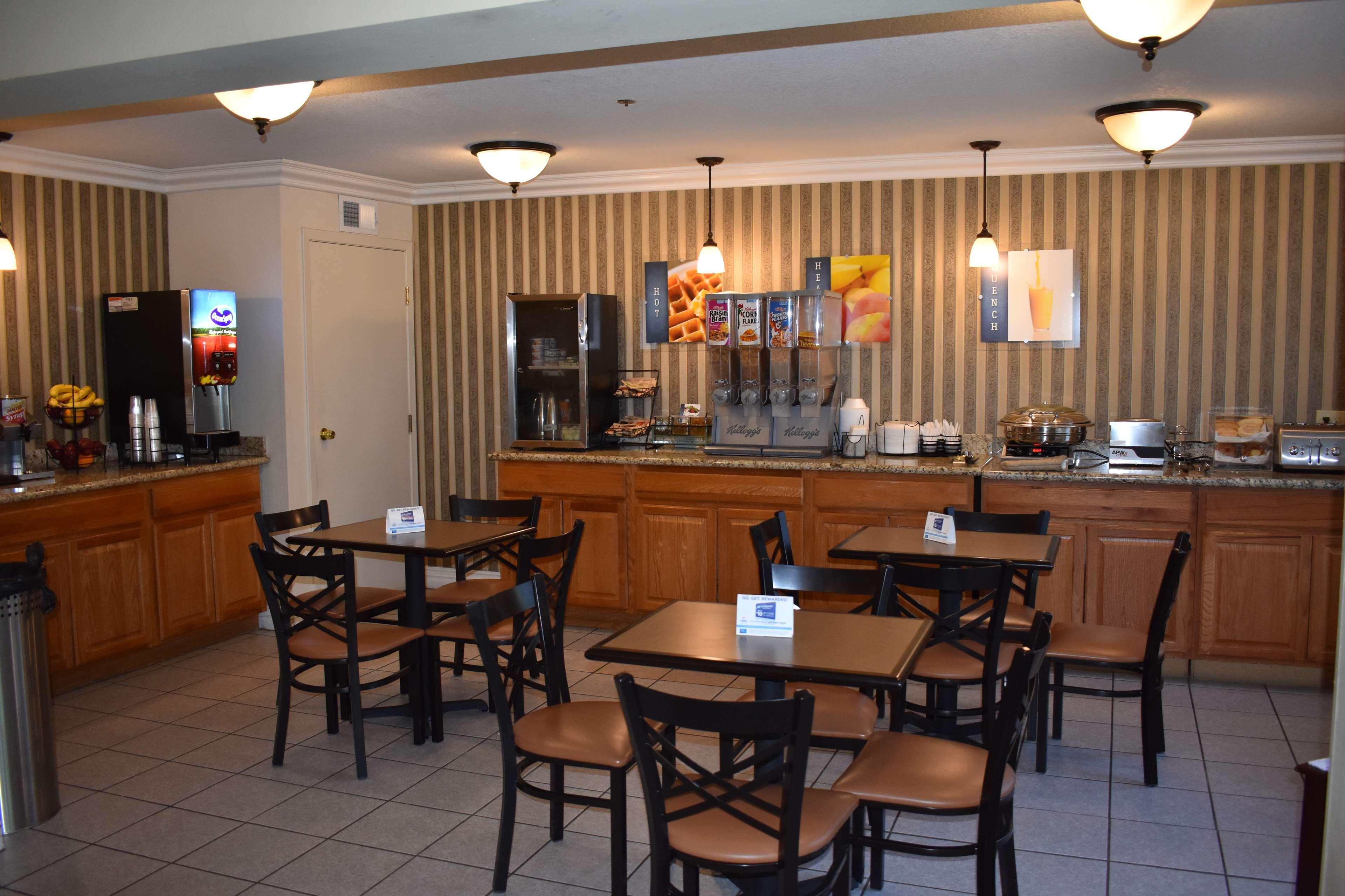 Best Western Colonial Inn Selma Esterno foto