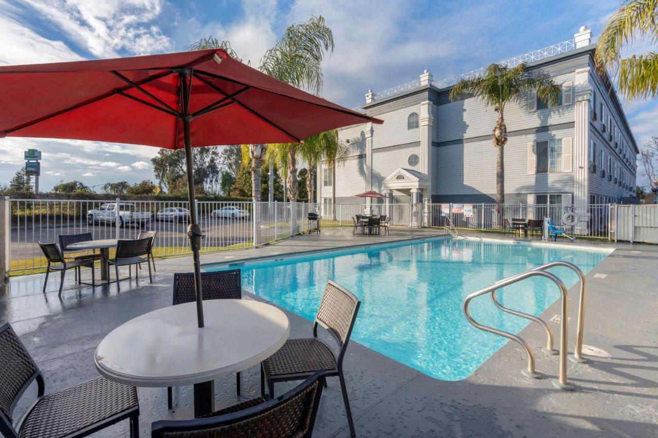 Best Western Colonial Inn Selma Esterno foto
